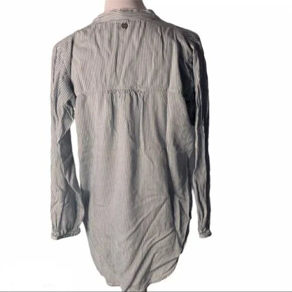 Rip Curl Womens VNeck Tassel Songbird Top size M - Picture 3 of 5